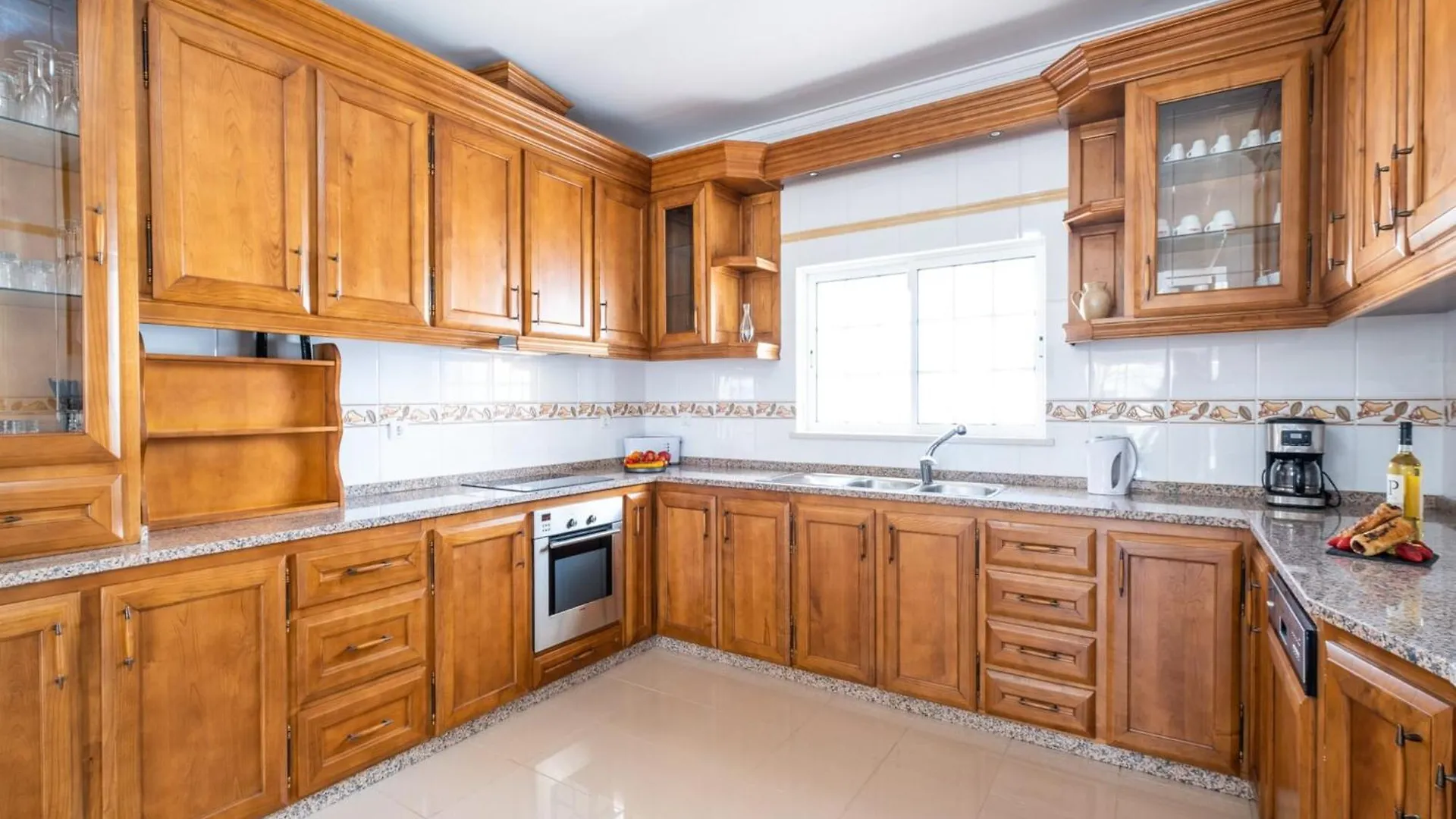 Amazing Villa With Private Pool Albufeira