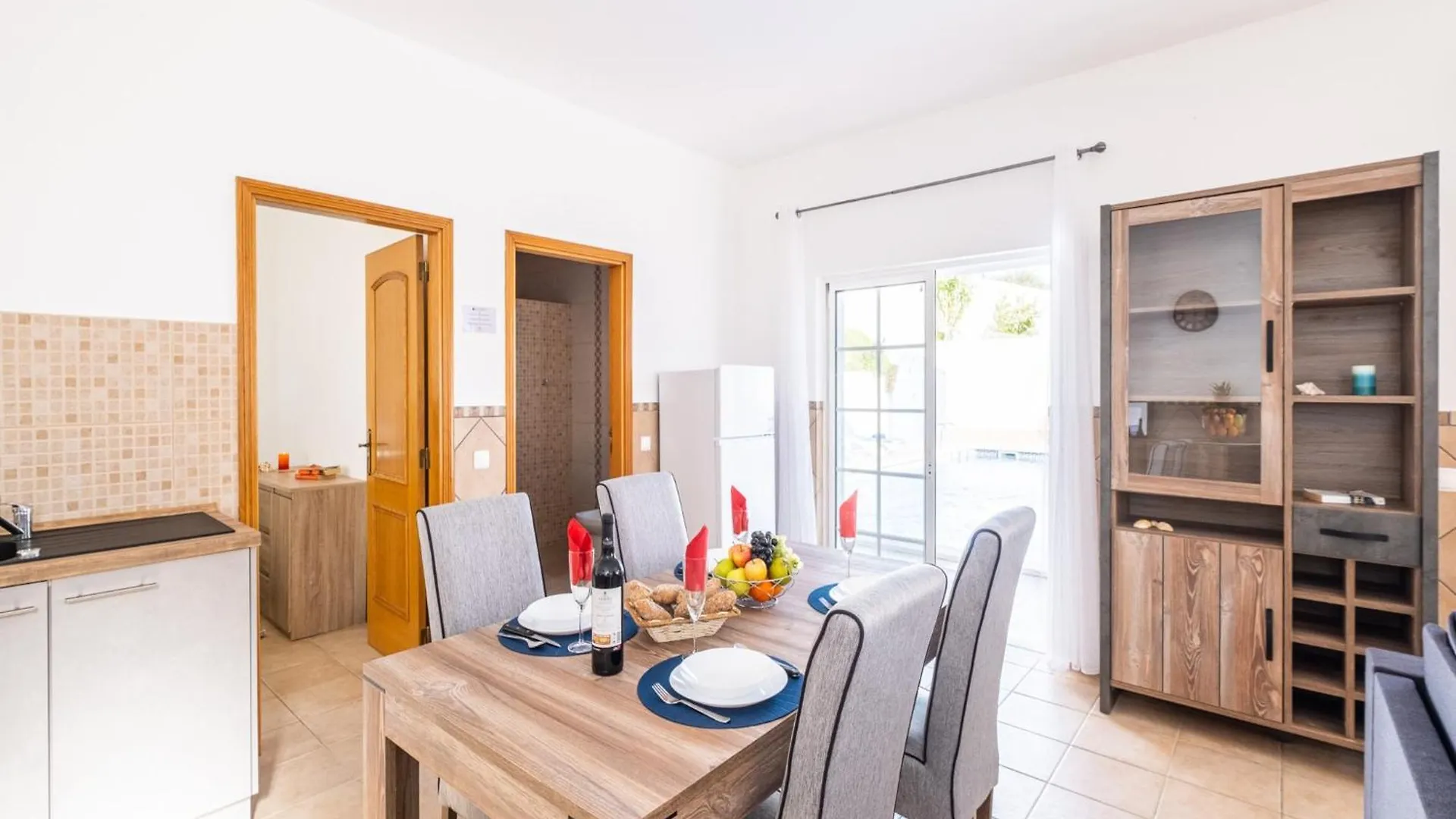 Amazing Villa With Private Pool Albufeira