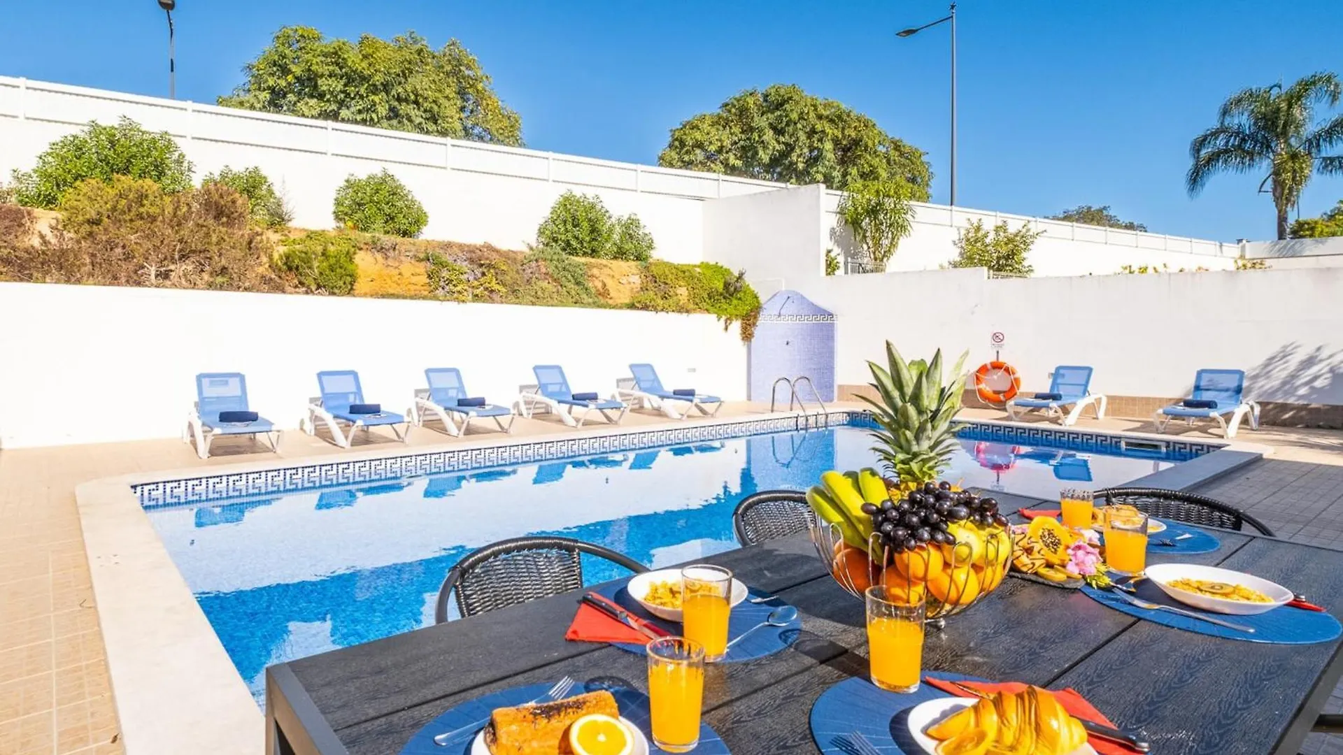 Amazing Villa With Private Pool Albufeira