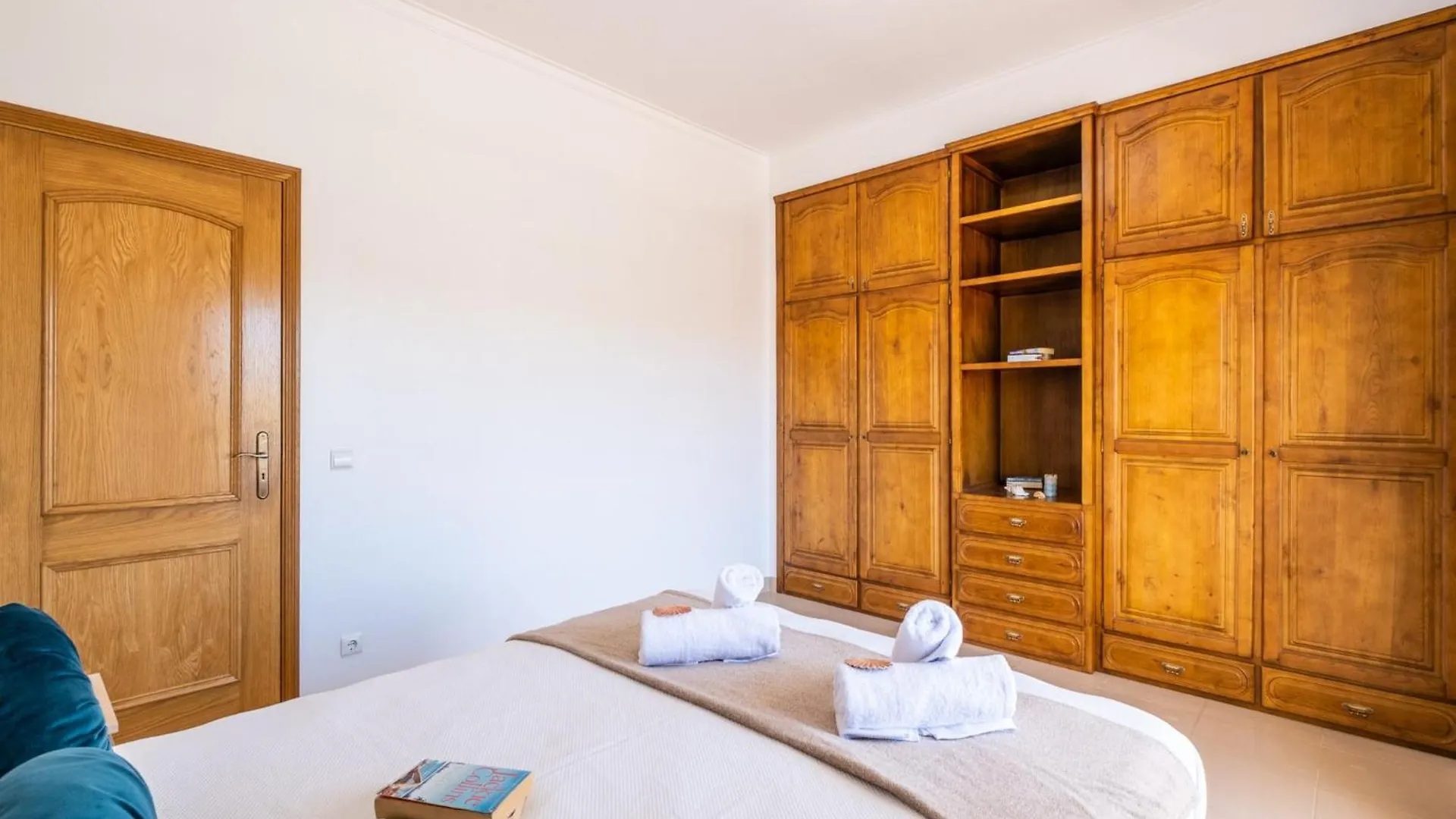 Amazing Villa With Private Pool Albufeira
