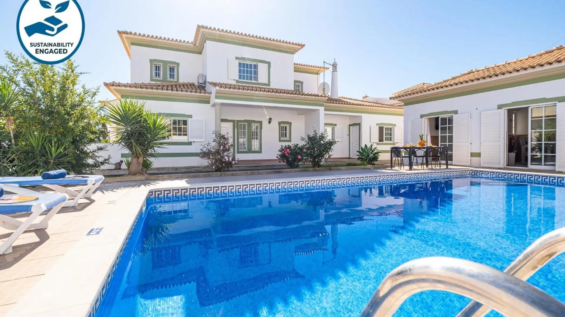 Amazing Villa With Private Pool Albufeira